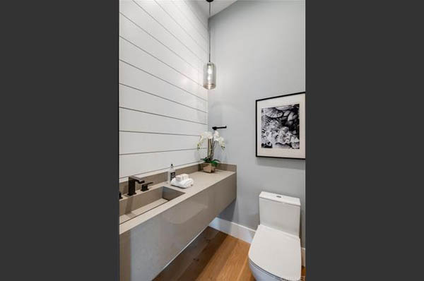 genMid.SR19225718_14_0