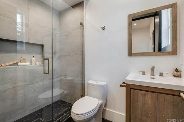 genMid.SR19225718_16_0