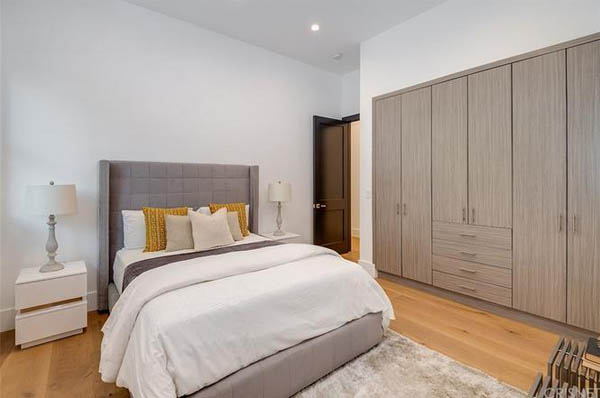 genMid.SR19225718_18_0