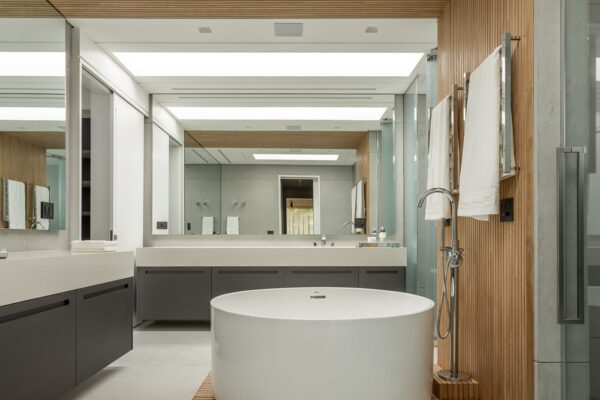 pexels-joao-oliveira-5501629